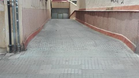 PARKINGS 2 SOLO PARA FAMILIA  2 trasteros.