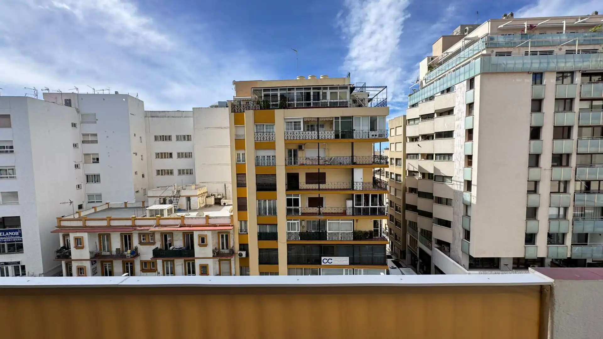 Apartament de lloguer a JUAN DE LA ROSA, 1, Ricardo Soriano