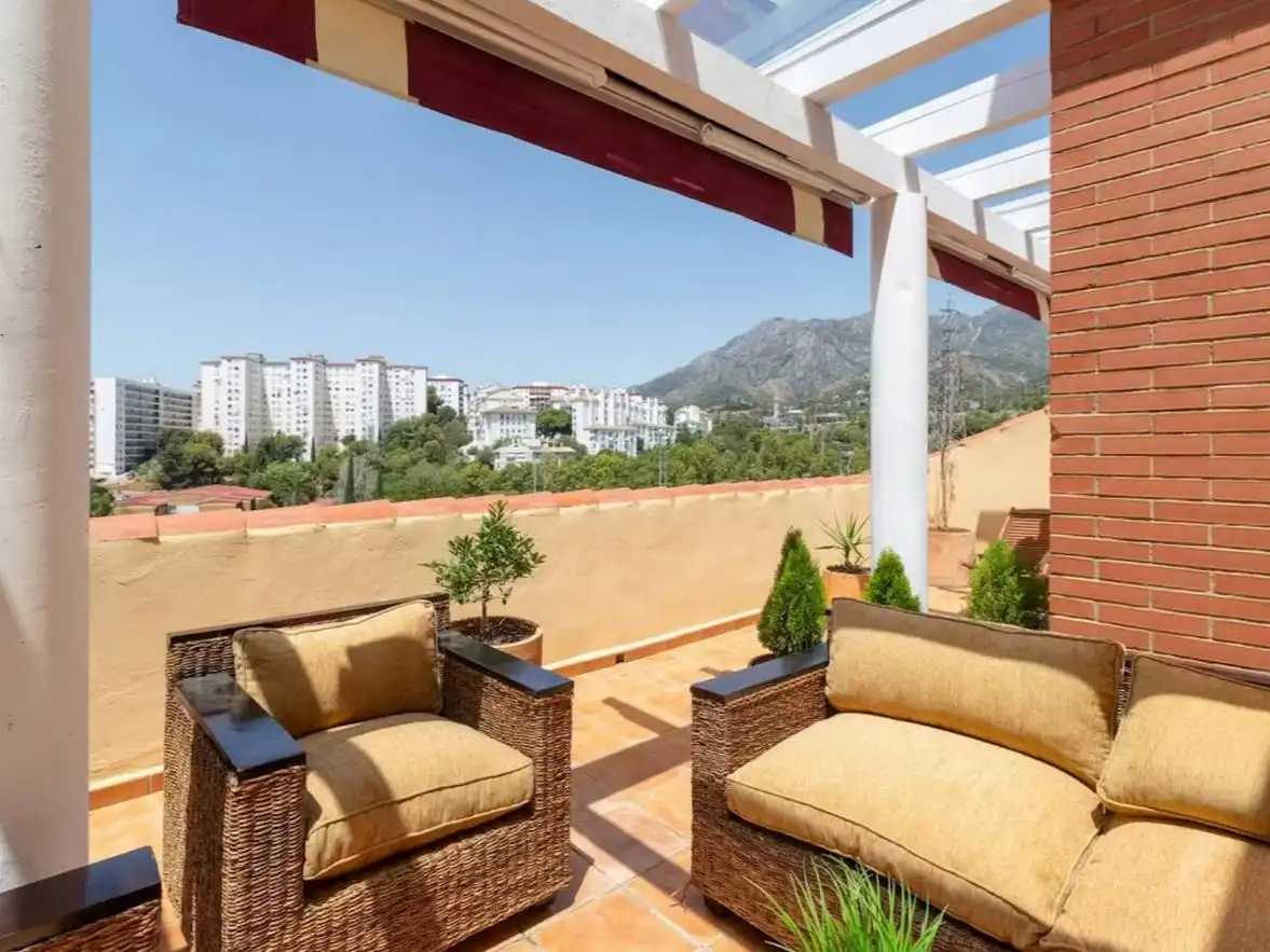 Terraza de Dúplex de alquiler en Marbella Centro