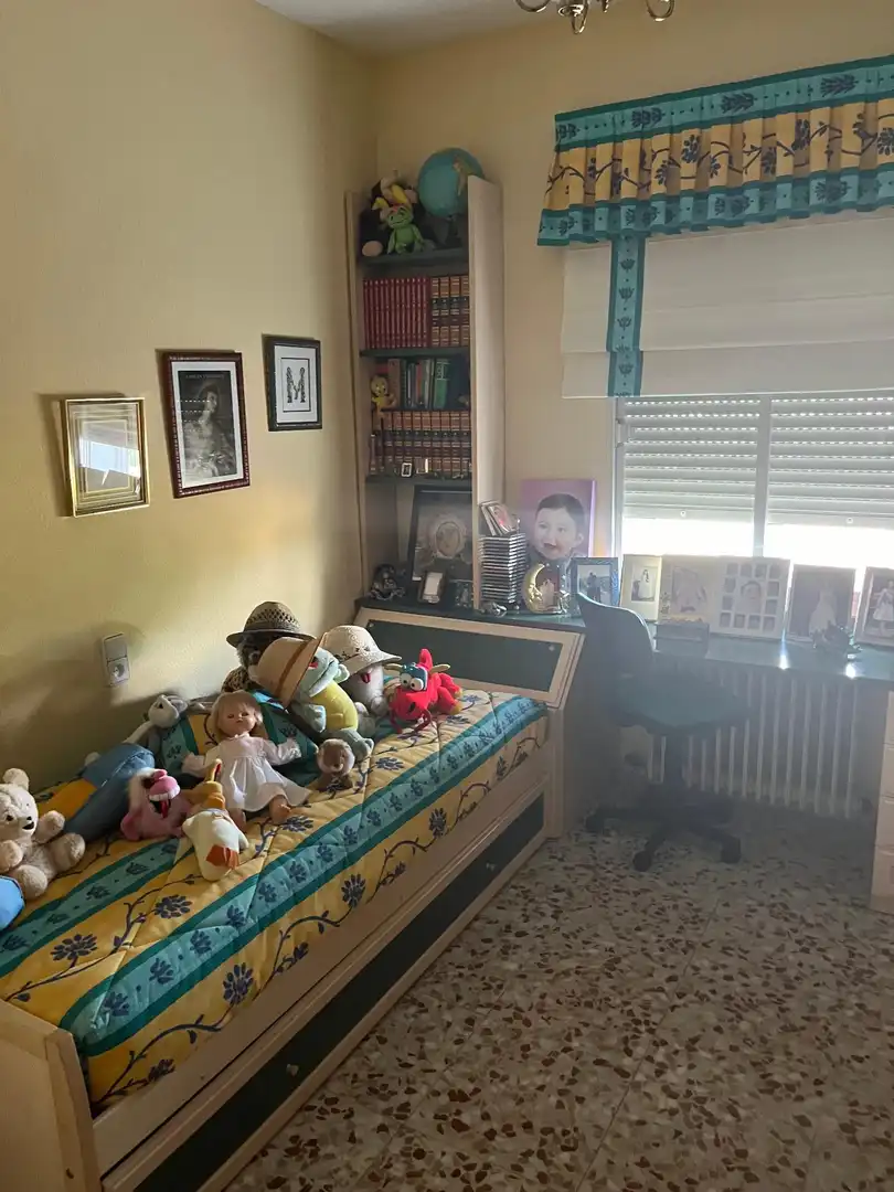 Habitación de Casa o chalet en venta en Toledo con Jardín privado, Trastero y Amueblado