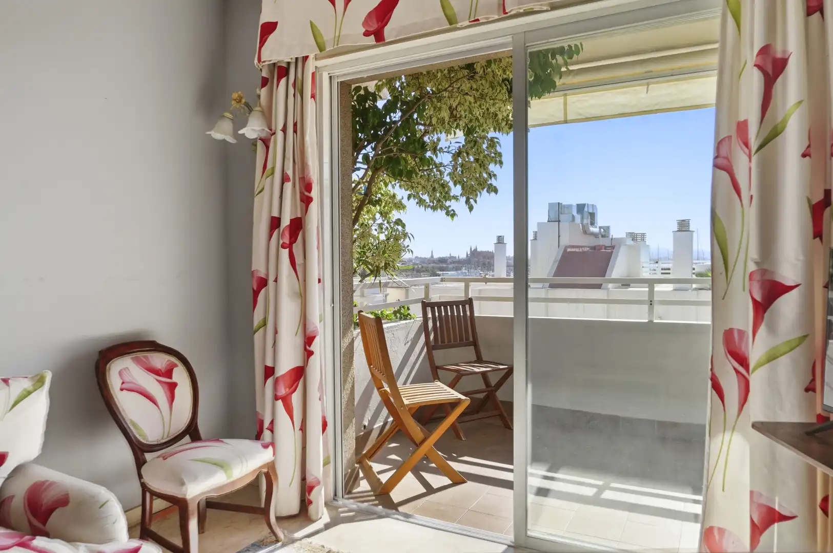 Balcony of Apartments for sale in  Palma de Mallorca  with Air Conditioner, Heating and Terrace