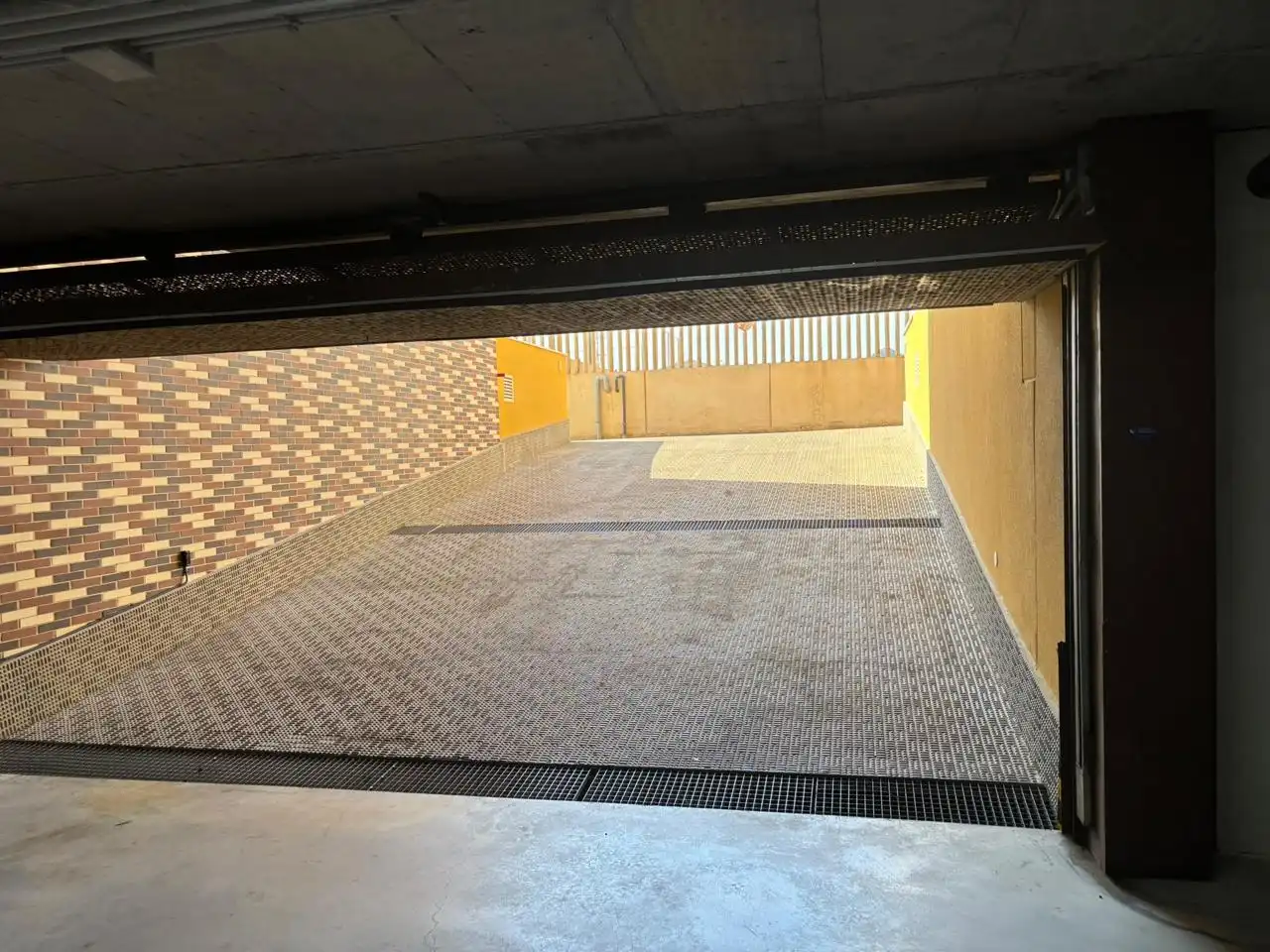 Parking de Apartamento en venta en Cartagena con Calefacción, Jardín privado y Terraza