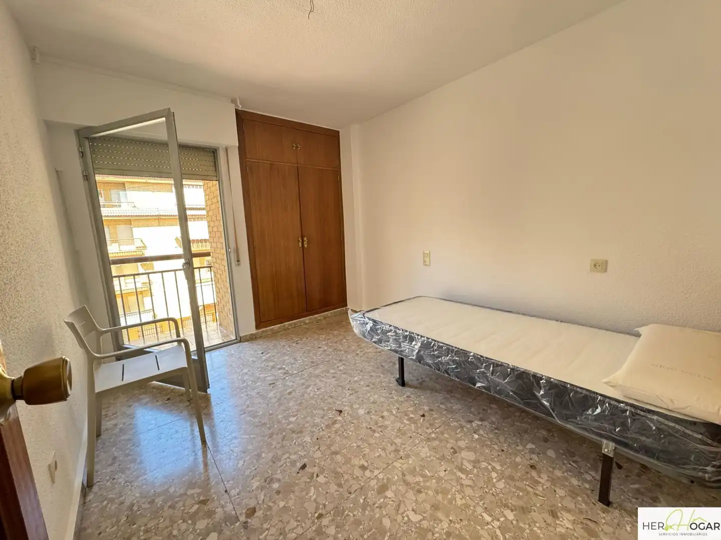 Schlafzimmer von Wohnung zur Miete in Toledo mit Klimaanlage, Heizung und Parkett
