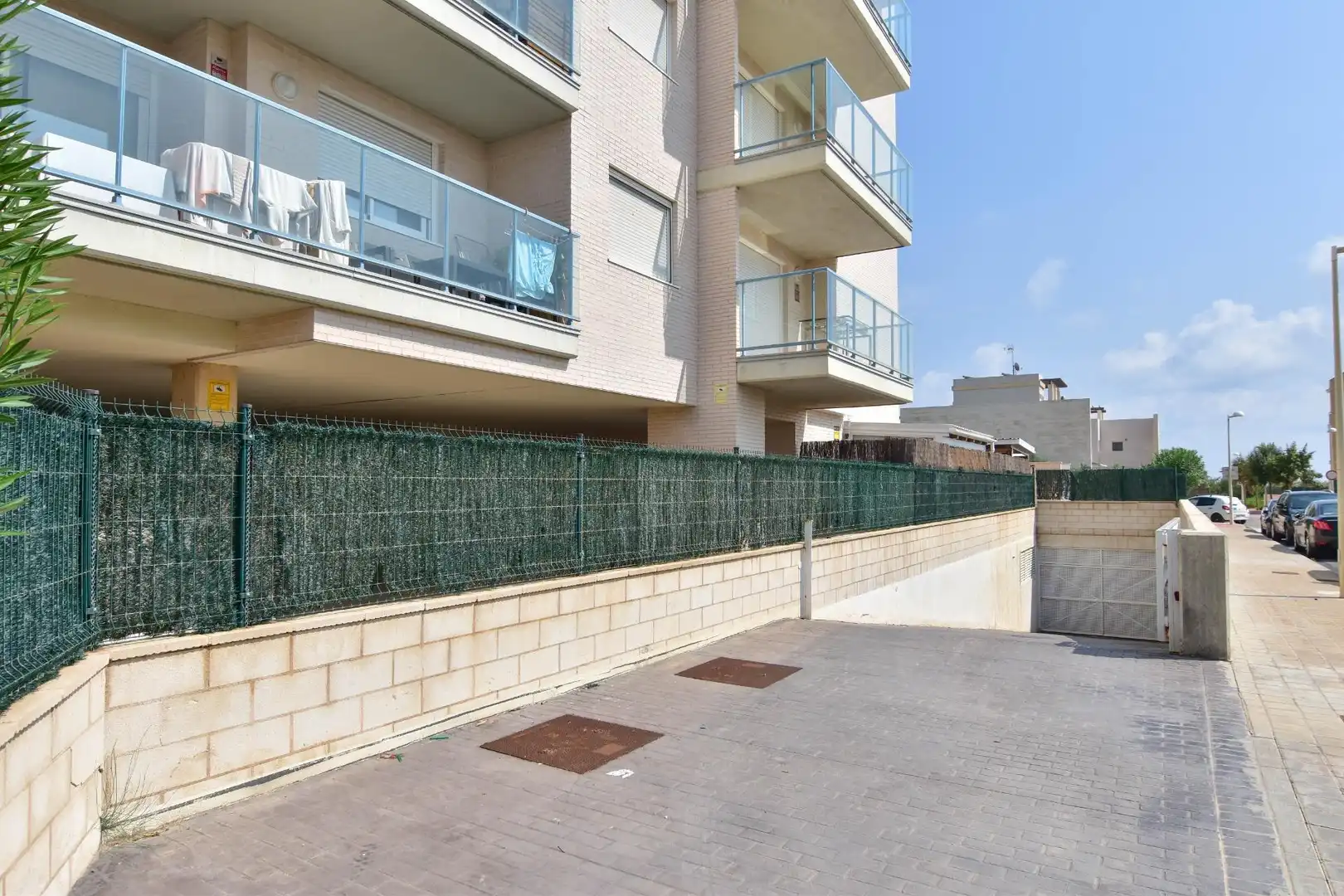 Terrasse von Wohnungen zur Miete in El Puig de Santa Maria mit Klimaanlage, Heizung und Privatgarten