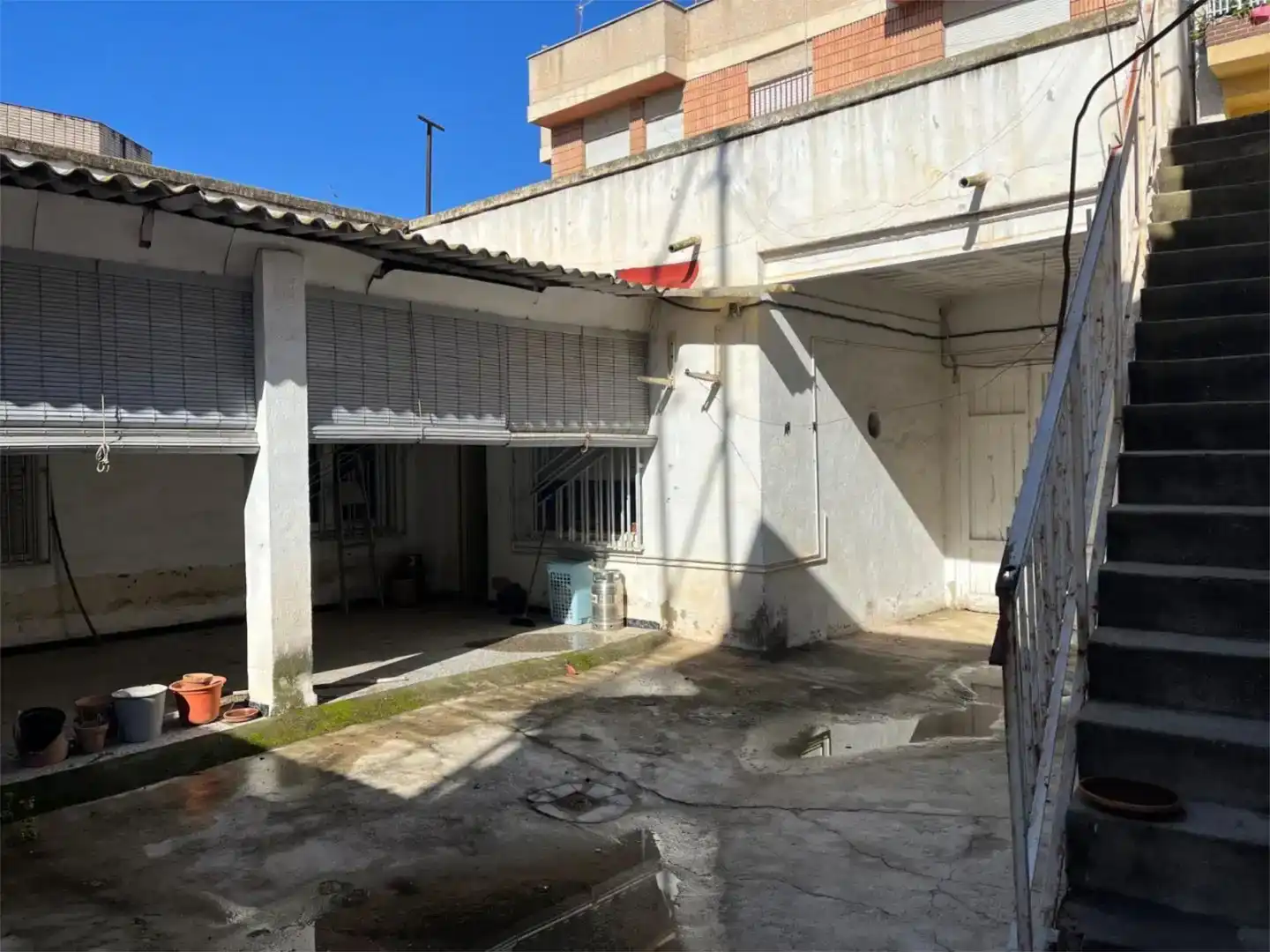 Vista exterior de Planta baixa en venda en Beniel amb Jardí privat, Traster i Moblat