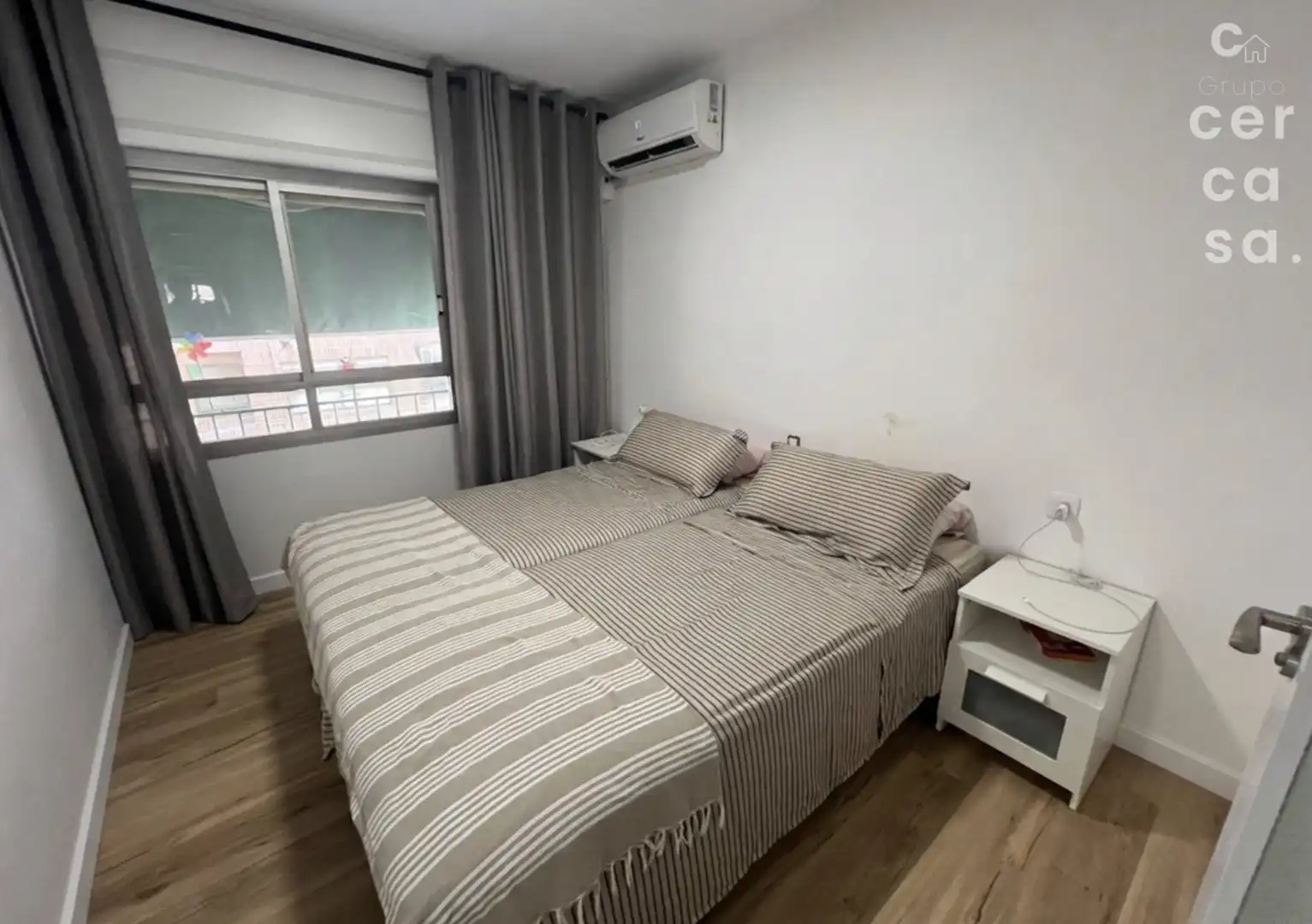 Habitación de Piso en venta en Valencia con Aire acondicionado y Balcón