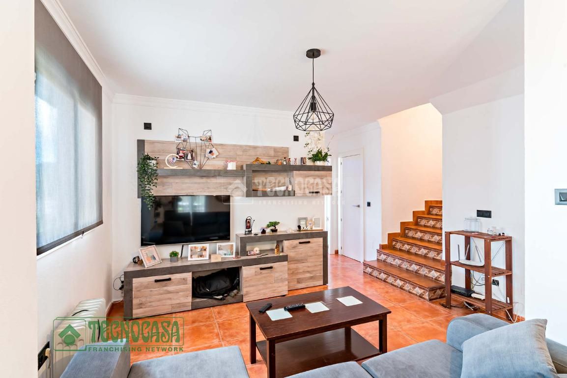 Living room of Single-family semi-detached for sale in Álora  with Air Conditioner and Terrace