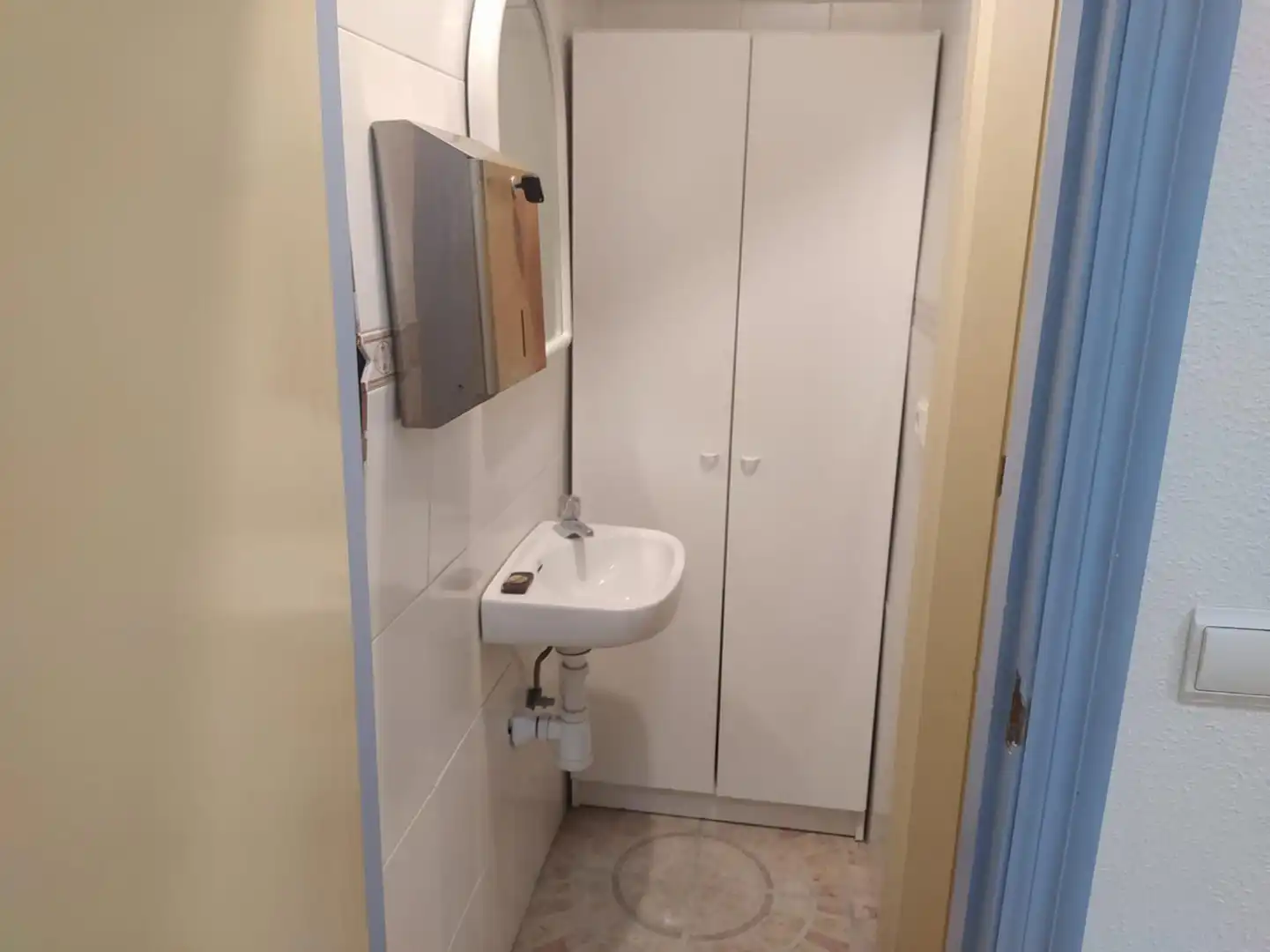 Bany de Local en venda en Guesálaz / Gesalatz