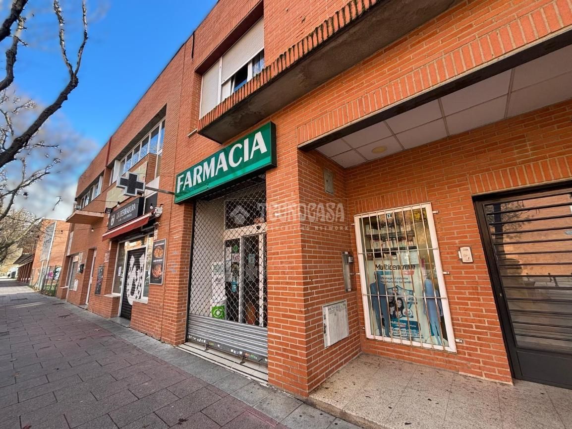 Local en venta en Saucar - Zarzuela