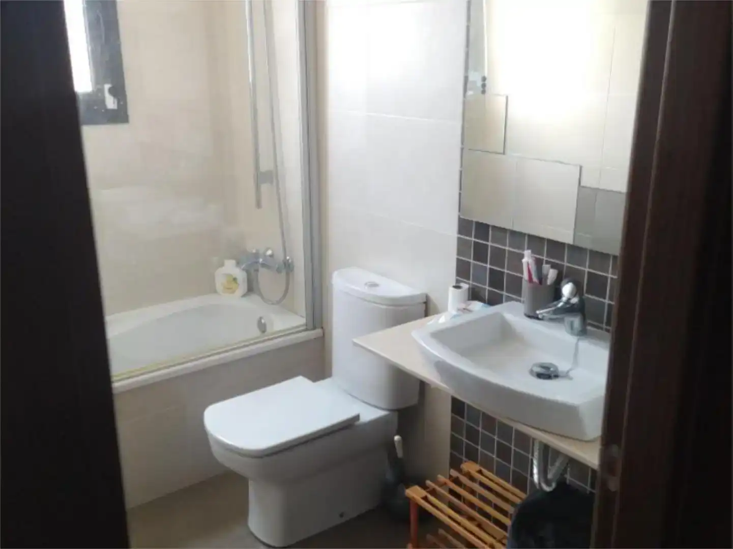 Bany de Apartament de lloguer en Alcanar amb Aire condicionat, Jardí privat i Piscina