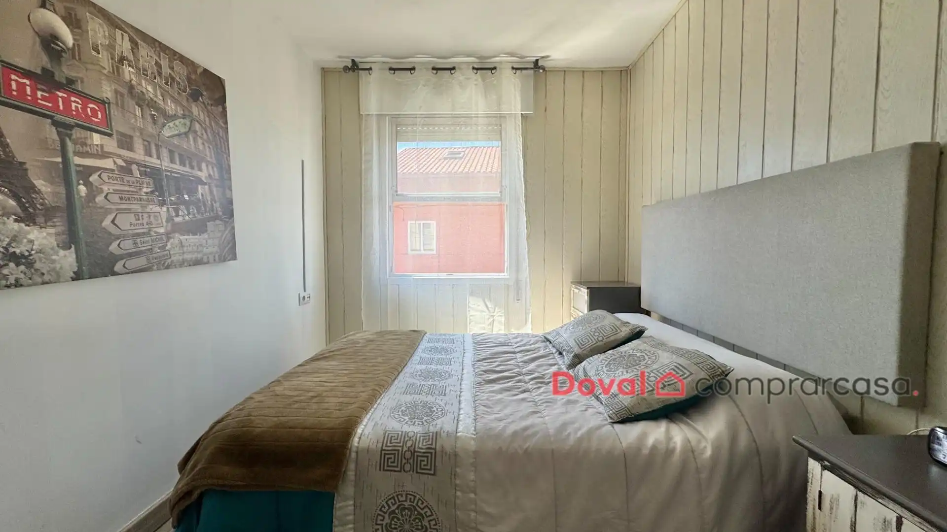 Habitación de Casa o chalet en venta en Vigo  con Parquet, Terraza y Amueblado