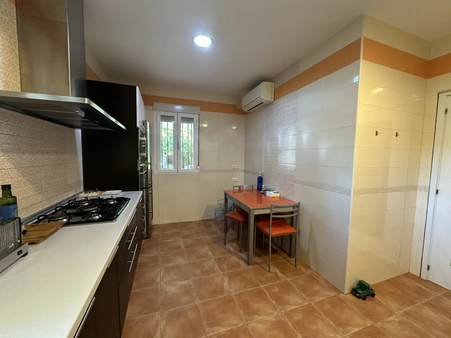 Cocina de Casa o chalet en venta en Baeza con Aire acondicionado, Jardín privado y Trastero