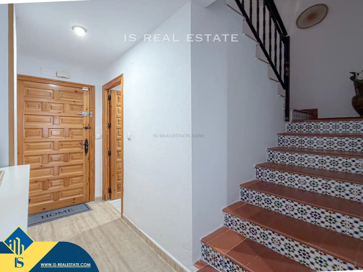 Maisonette zum Verkauf in Torrevieja mit Terrasse, Möbliert und Fernseher