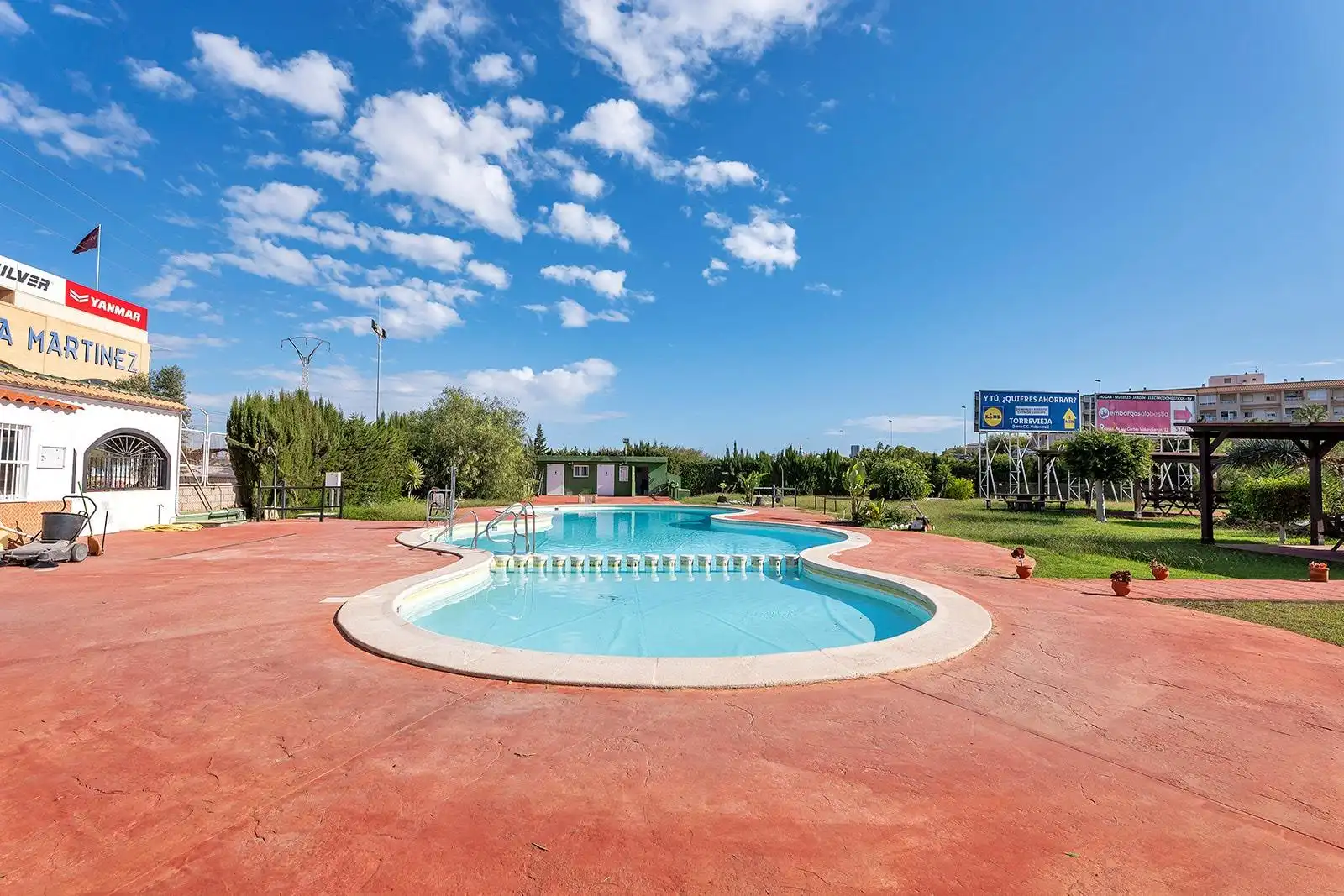 Swimming pool of Houses for sale in Torrevieja  with Terrace, Furnished and Community pool