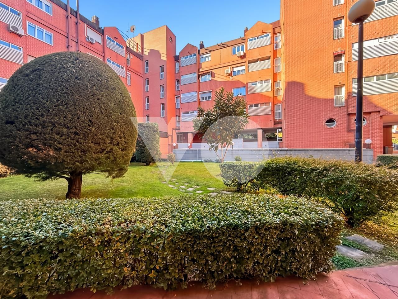 Exterior view of Flat for sale in  Madrid Capital  with Air Conditioner, Heating and Storage room