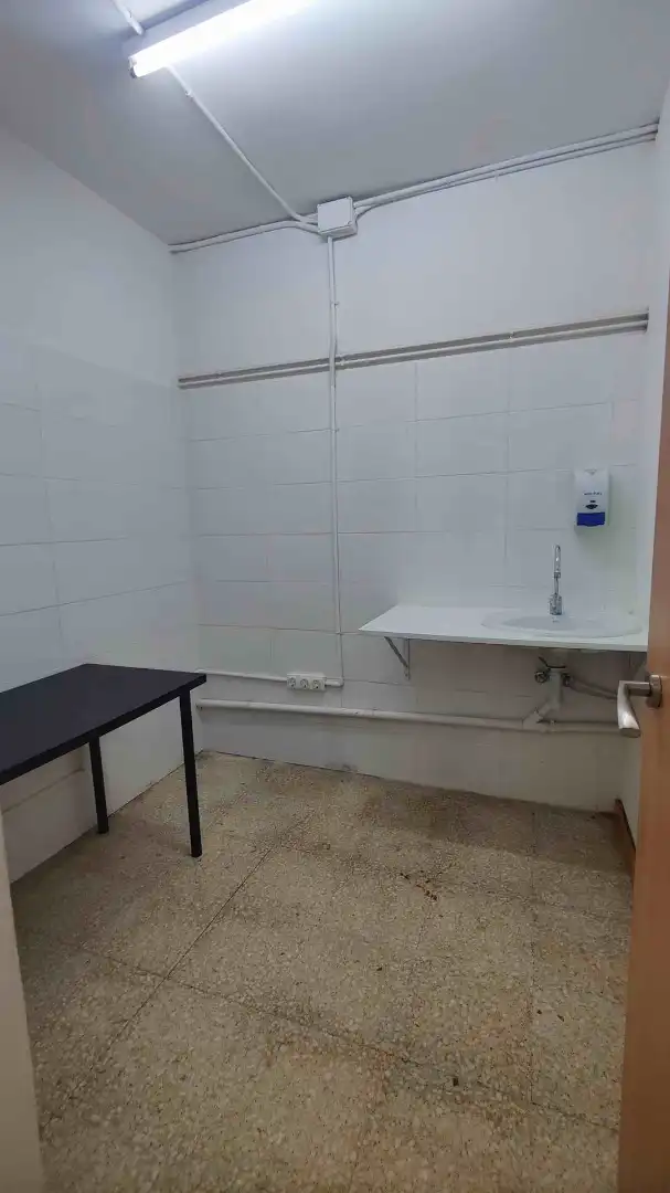 Business premises to rent in Vallirana, imagen 12