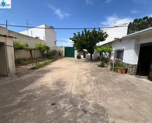 Vista exterior de Casa o xalet en venda en  Albacete Capital amb Calefacció i Balcó