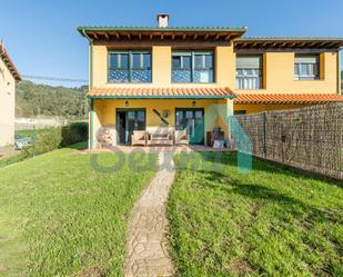 Jardí de Casa adosada en venda en Candamo amb Calefacció, Jardí privat i Terrassa