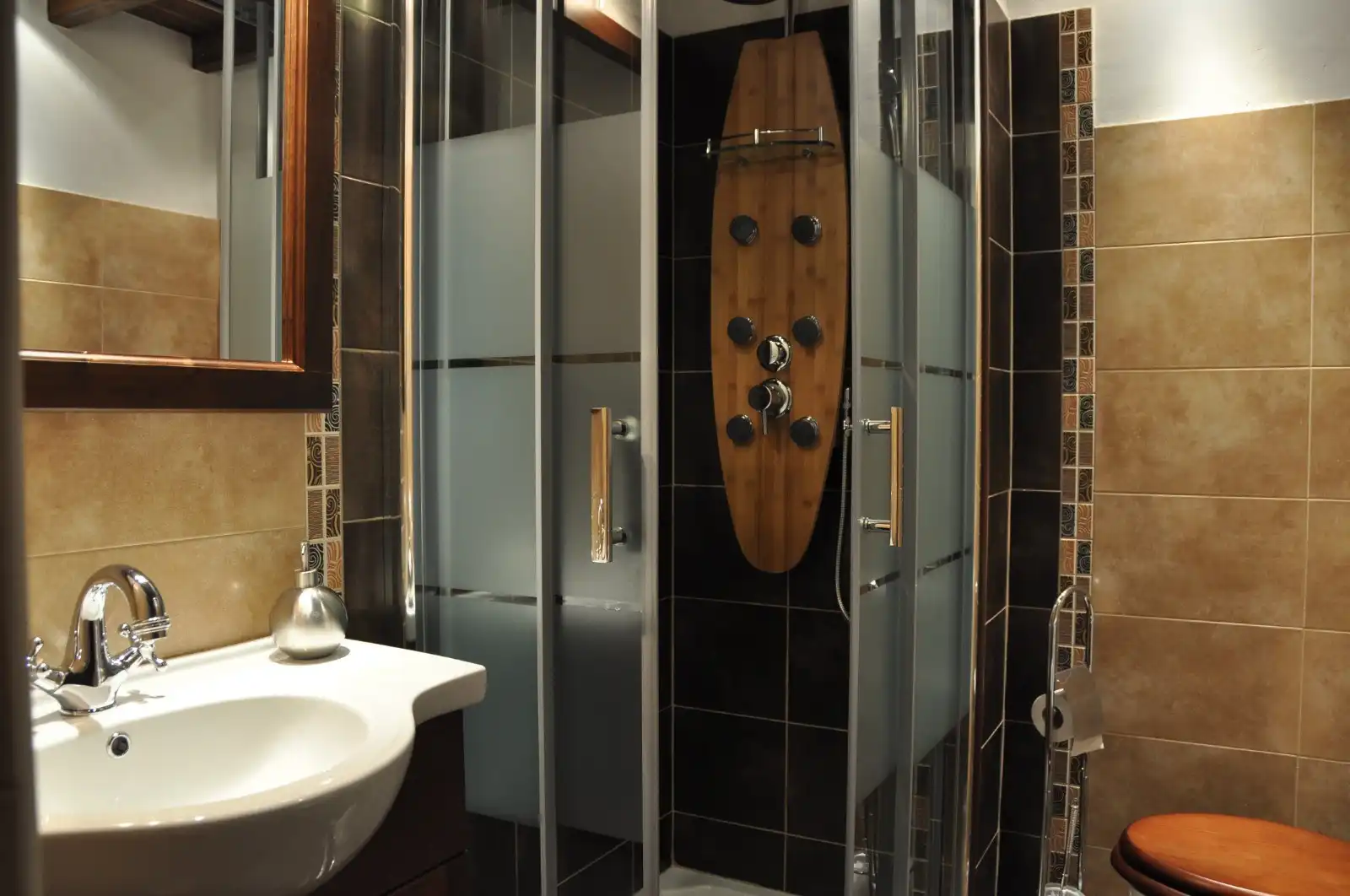 Bathroom of Apartments for sale in Sotoserrano  with Air Conditioner and Furnished