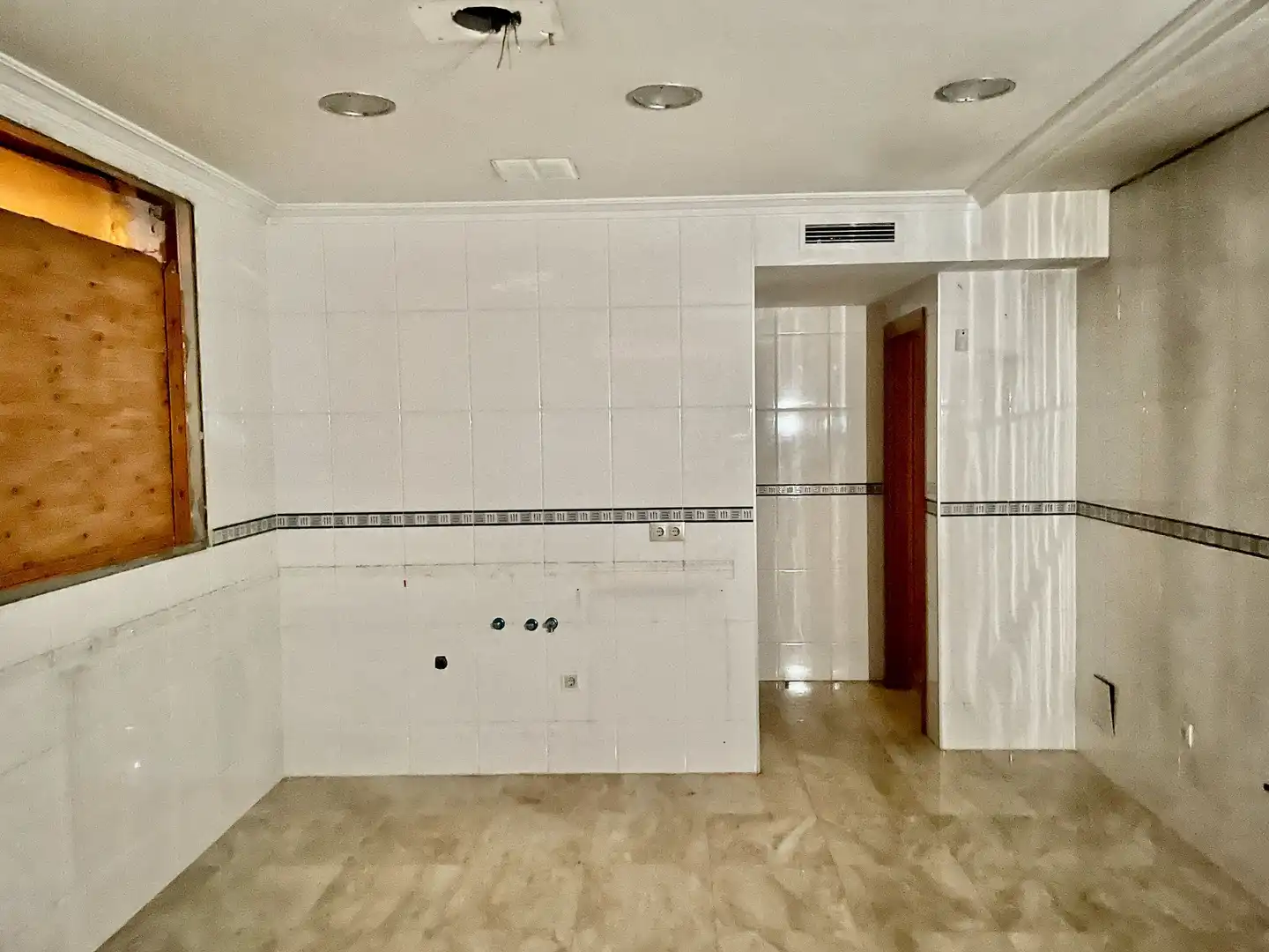 Bathroom of Houses for sale in Vinyols i els Arcs  with Heating, Terrace and Storage room