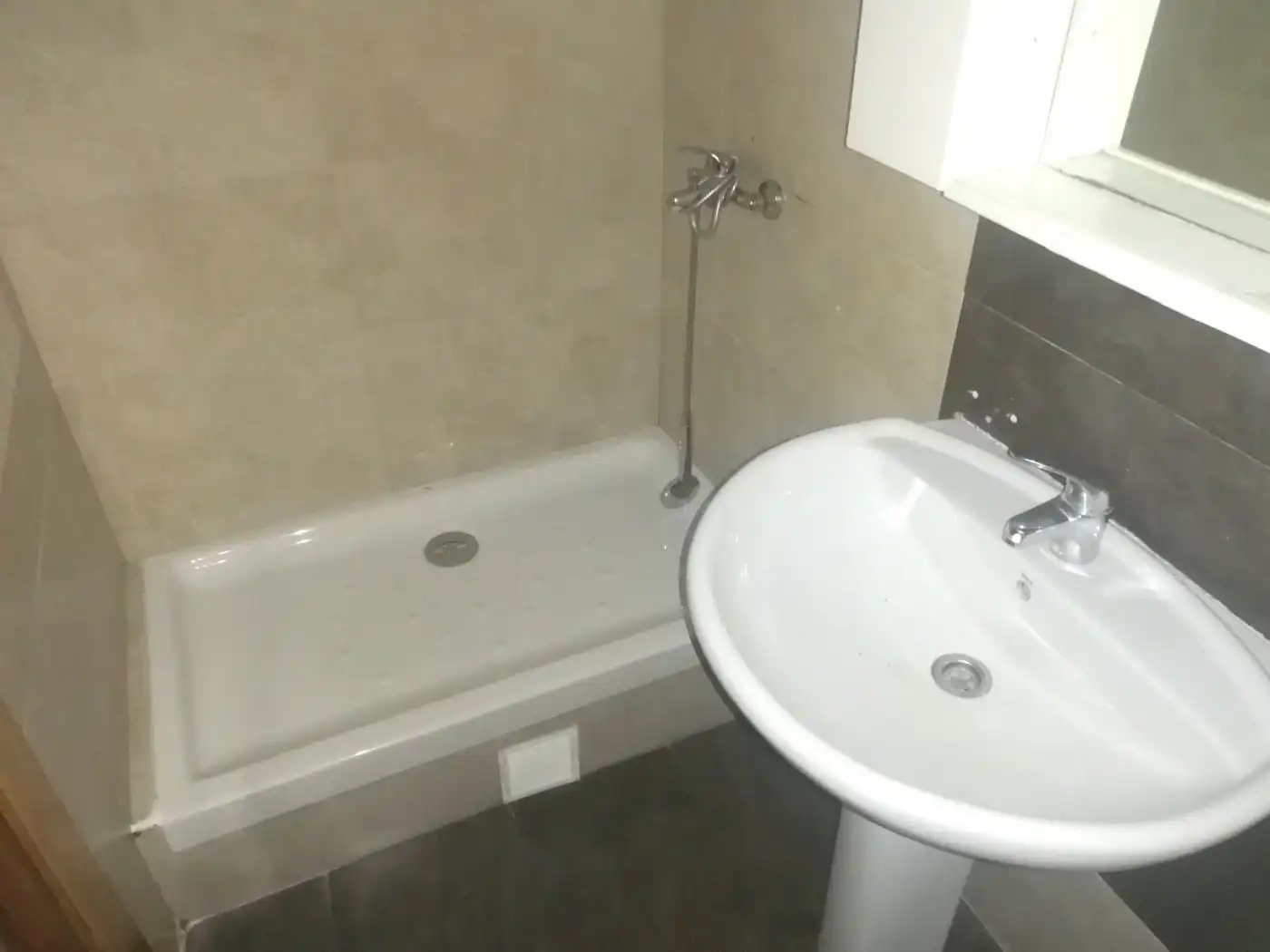 Piso con balcón en venta en La Gavarra, imagen 13