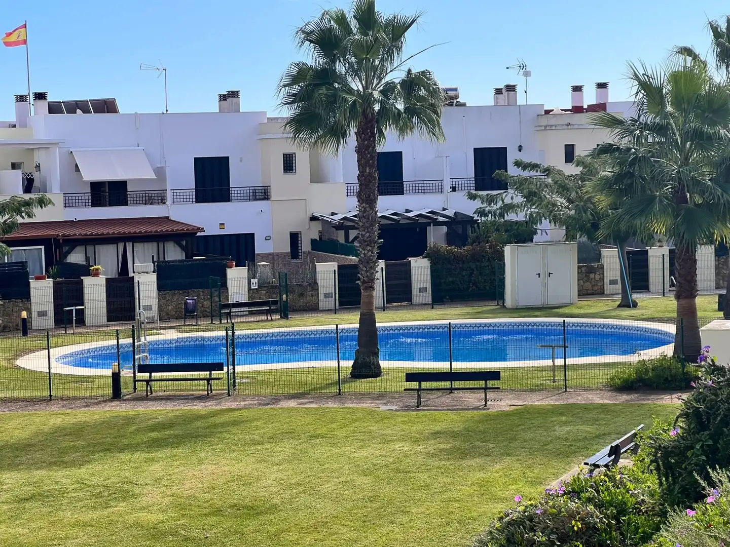 Piscina de Casa adosada en venta en Ayamonte con Aire acondicionado, Terraza y Trastero