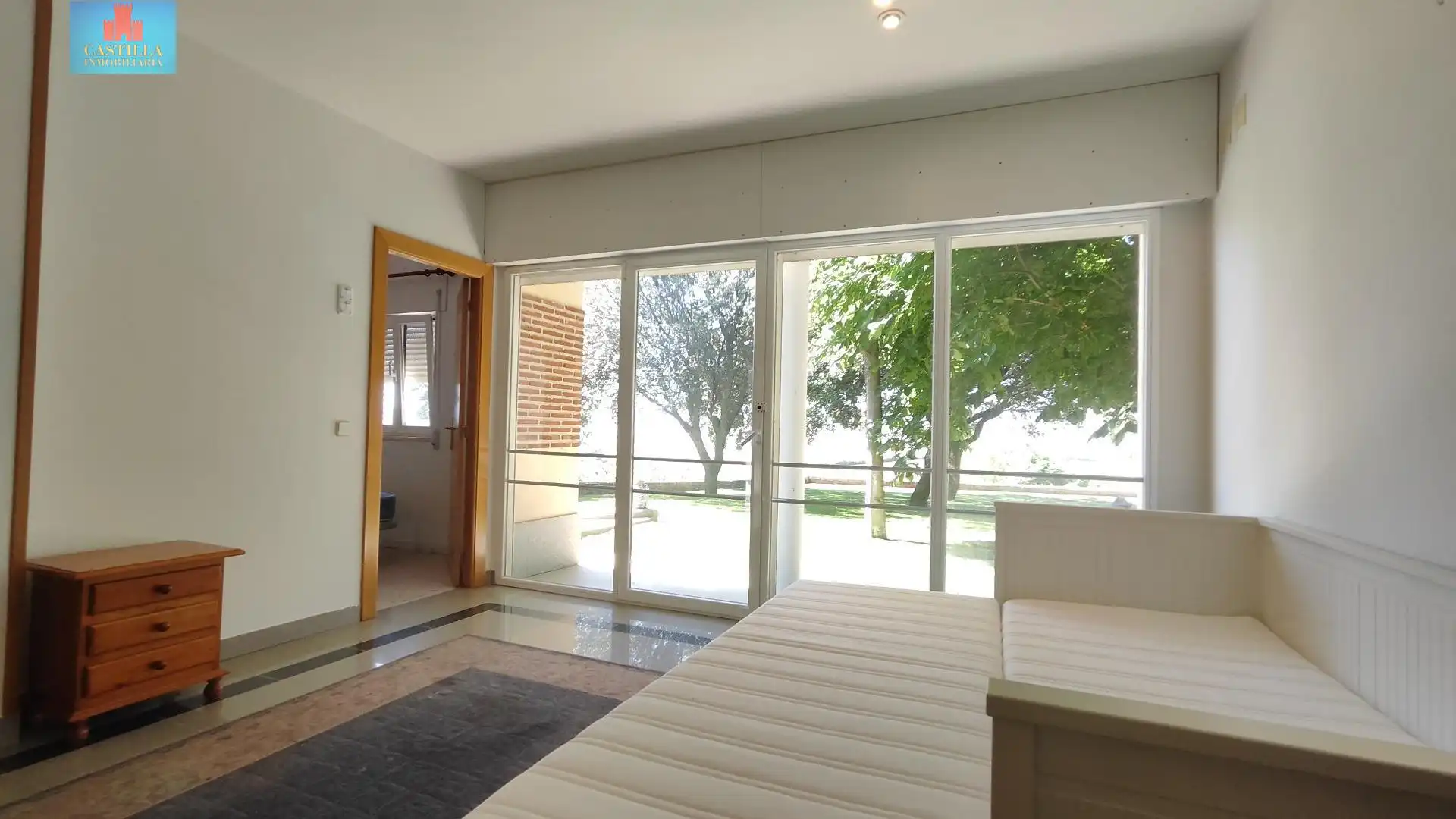 Habitación de Finca rústica en venta en Muñopepe con Calefacción, Jardín privado y Trastero