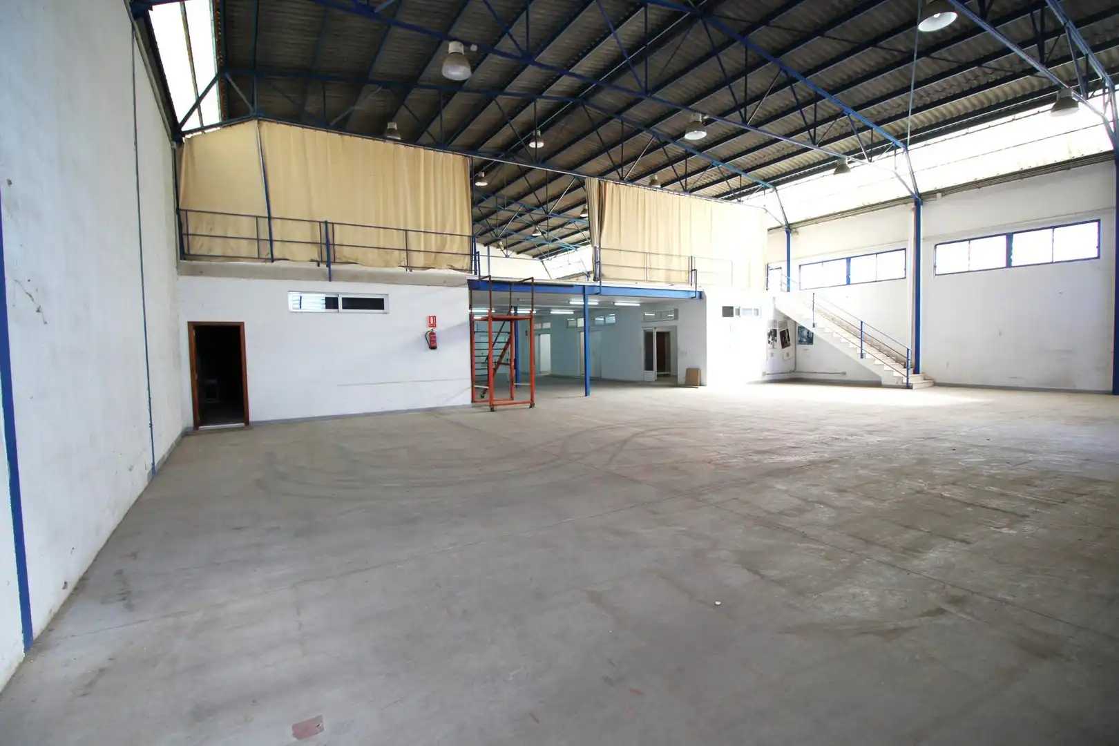 Nave industrielle à louer à Partidas de Alicante, imagen 3
