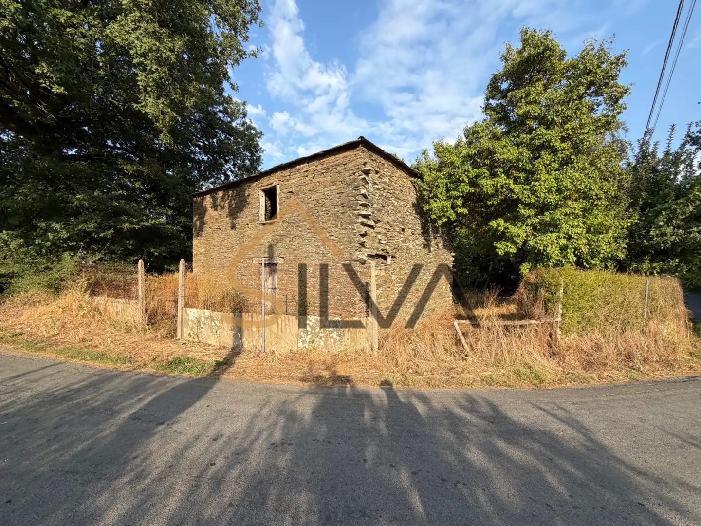 Vista exterior de Casa o xalet en venda en Outeiro de Rei amb Calefacció, Jardí privat i Terrassa
