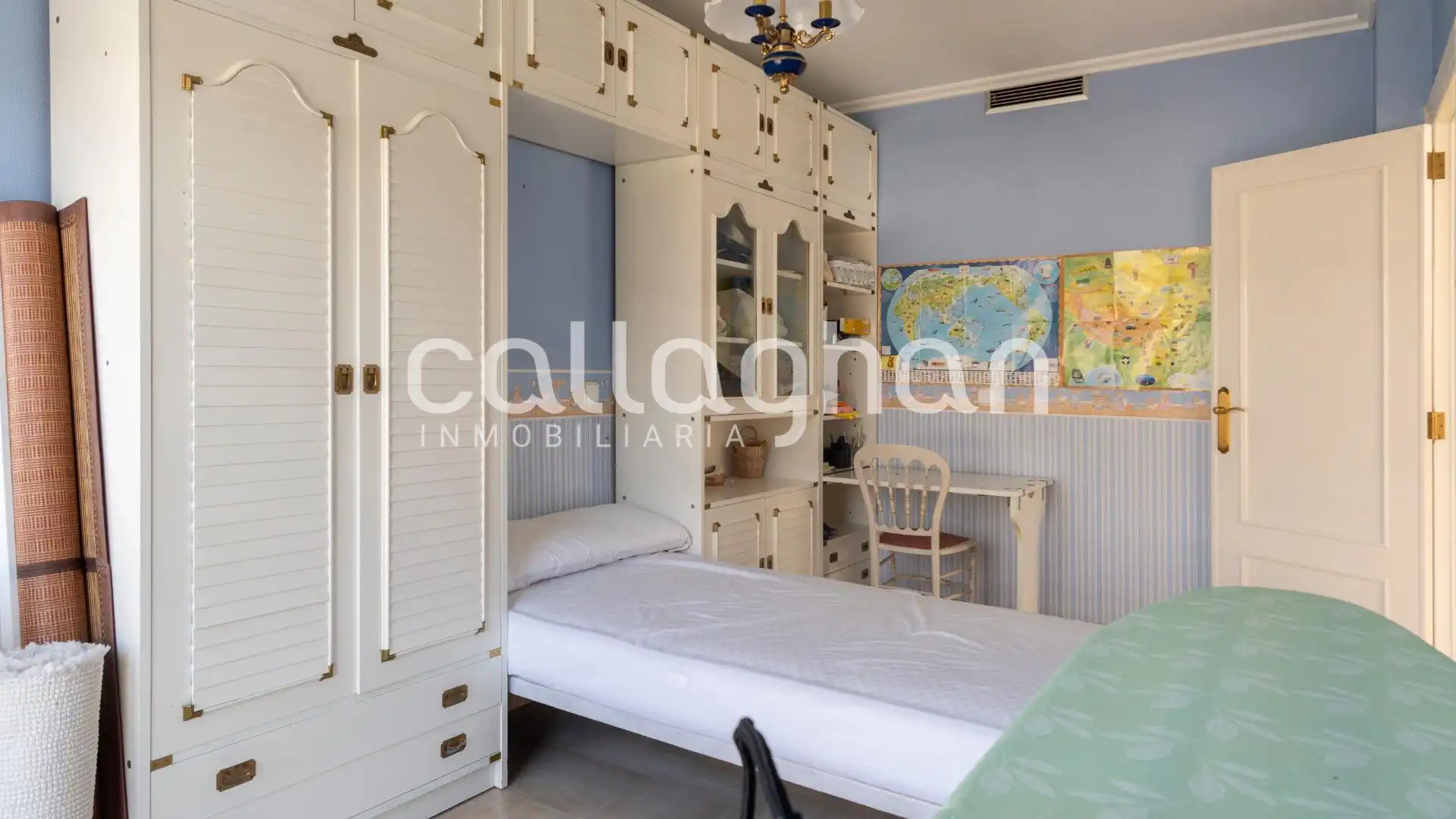 Habitación de Casa o chalet en venta en Gandia con Aire acondicionado, Amueblado y Jacuzzi
