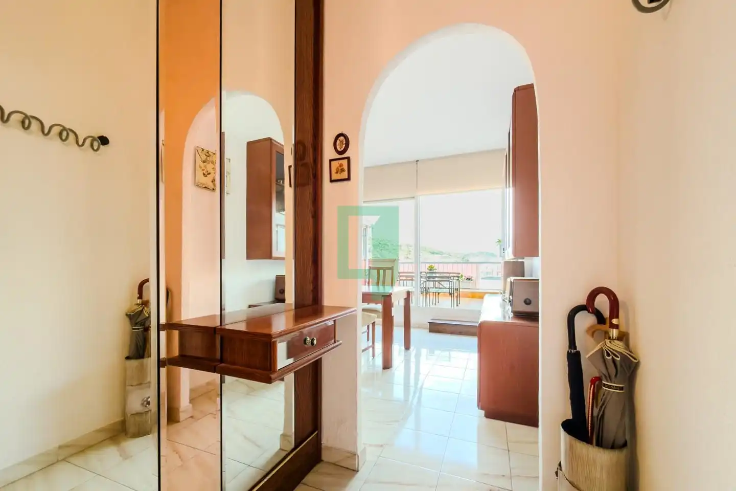 Maisonette zum Verkauf in Badalona mit Heizung und Terrasse
