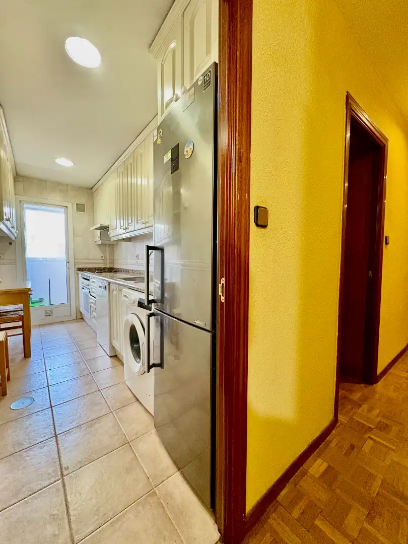 Küche von Wohnung zum Verkauf in Madrid mit Klimaanlage, Heizung und Parkett
