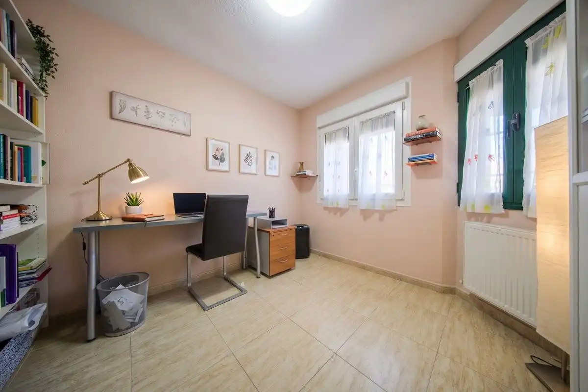 Terraced house with terrace for sale in Calle del Brasil, imagen 10