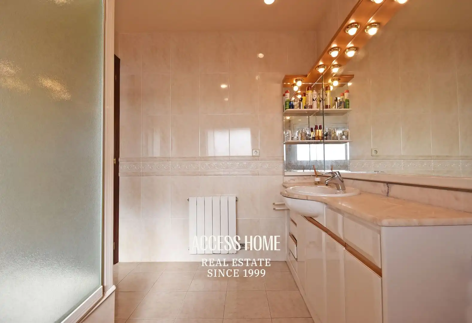 Baño de Casa o chalet en venta en Sant Pol de Mar con Calefacción, Trastero y Piscina