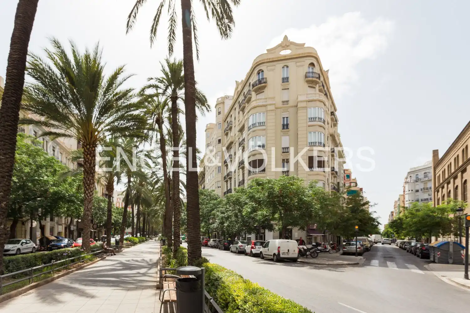 Wohnung zur Miete in Carrer del Pintor Salvador Abril, Russafa