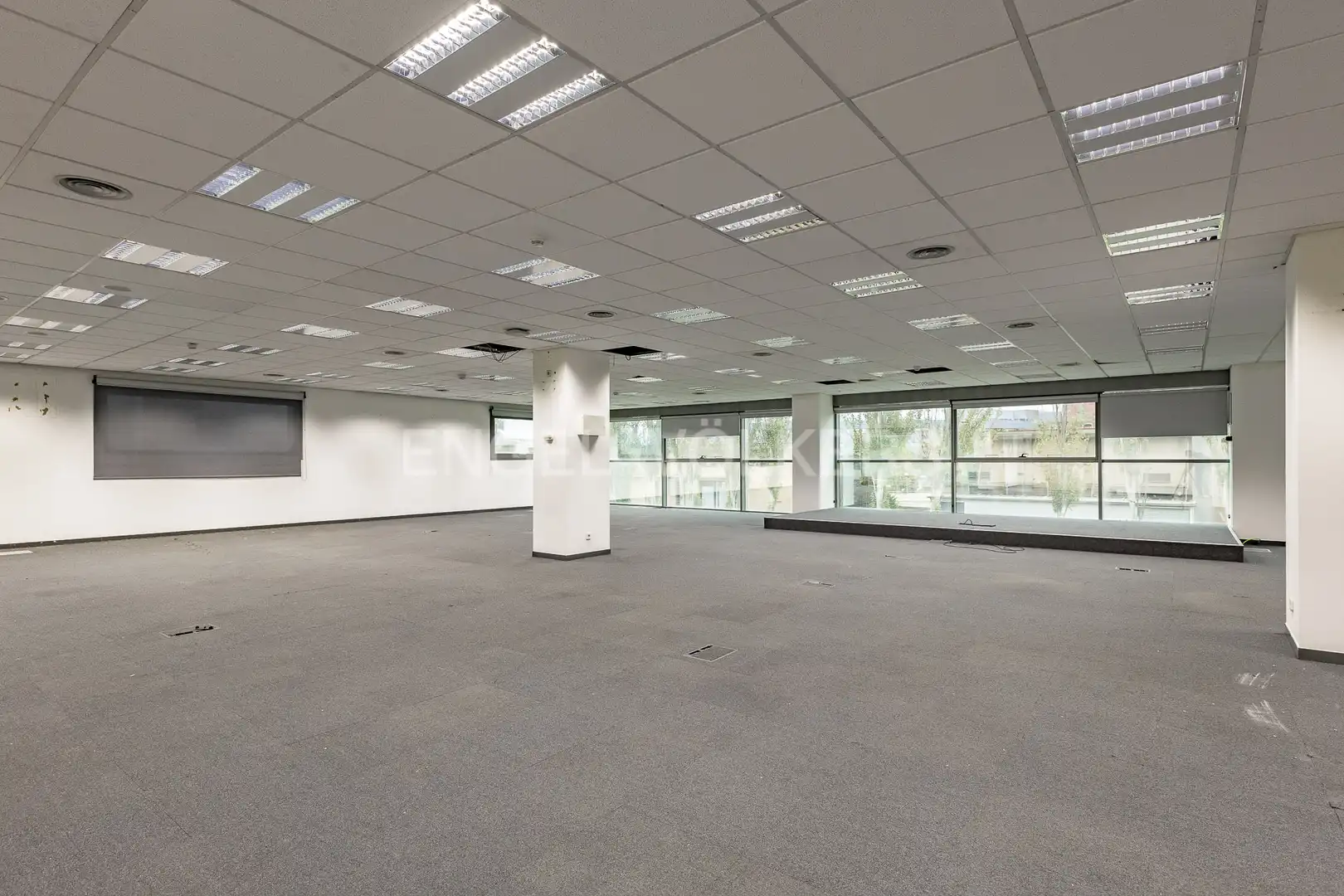 Office space with lift to rent in Zona Industrial, imagen 52