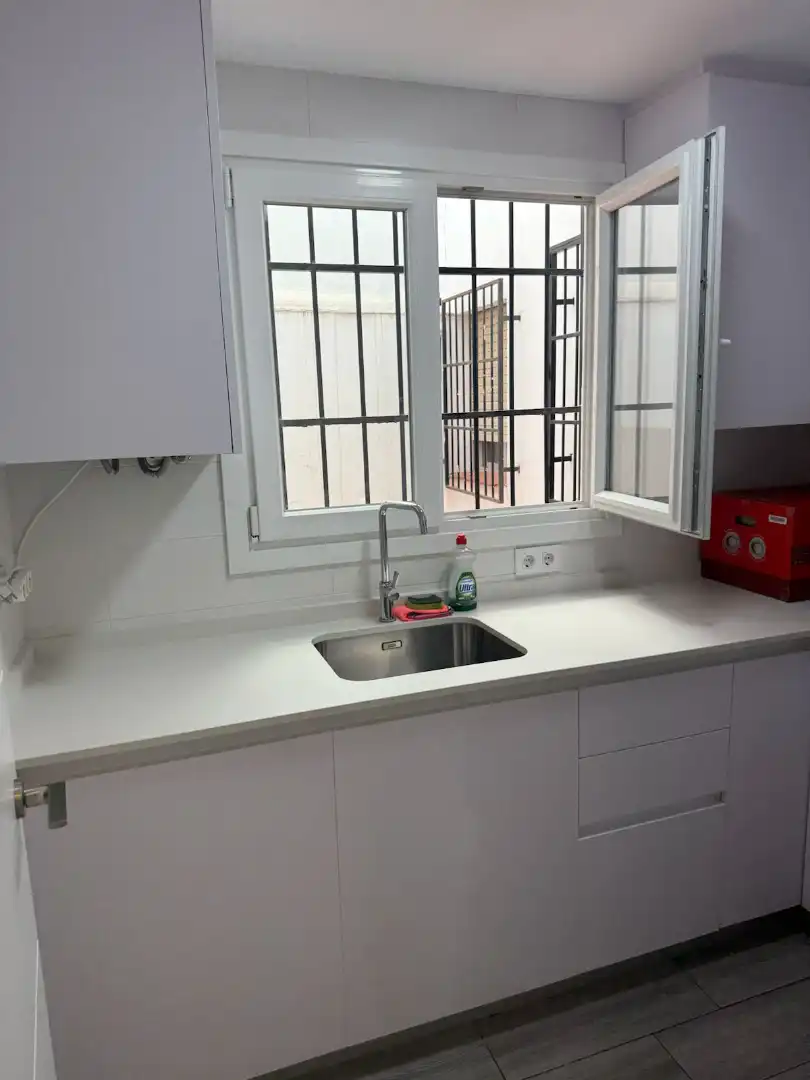 Küche von Wohnung zur Miete in Granada mit Terrasse, Möbliert und Ofen