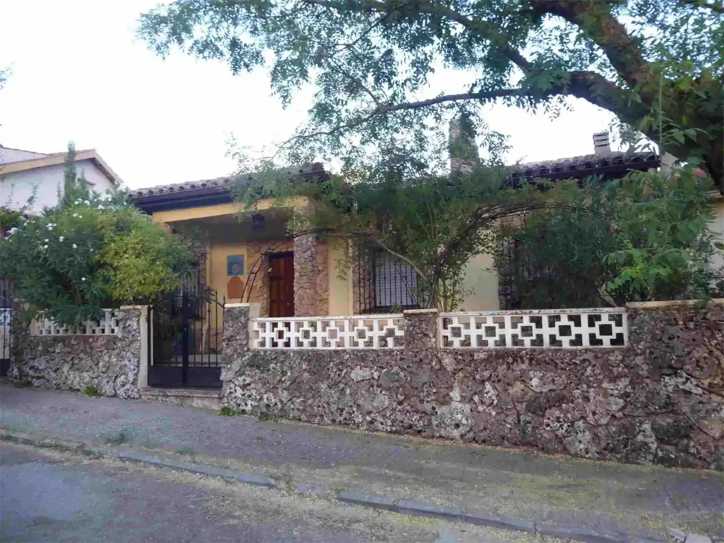 Vista exterior de Pis en venda en Riópar, Albacete