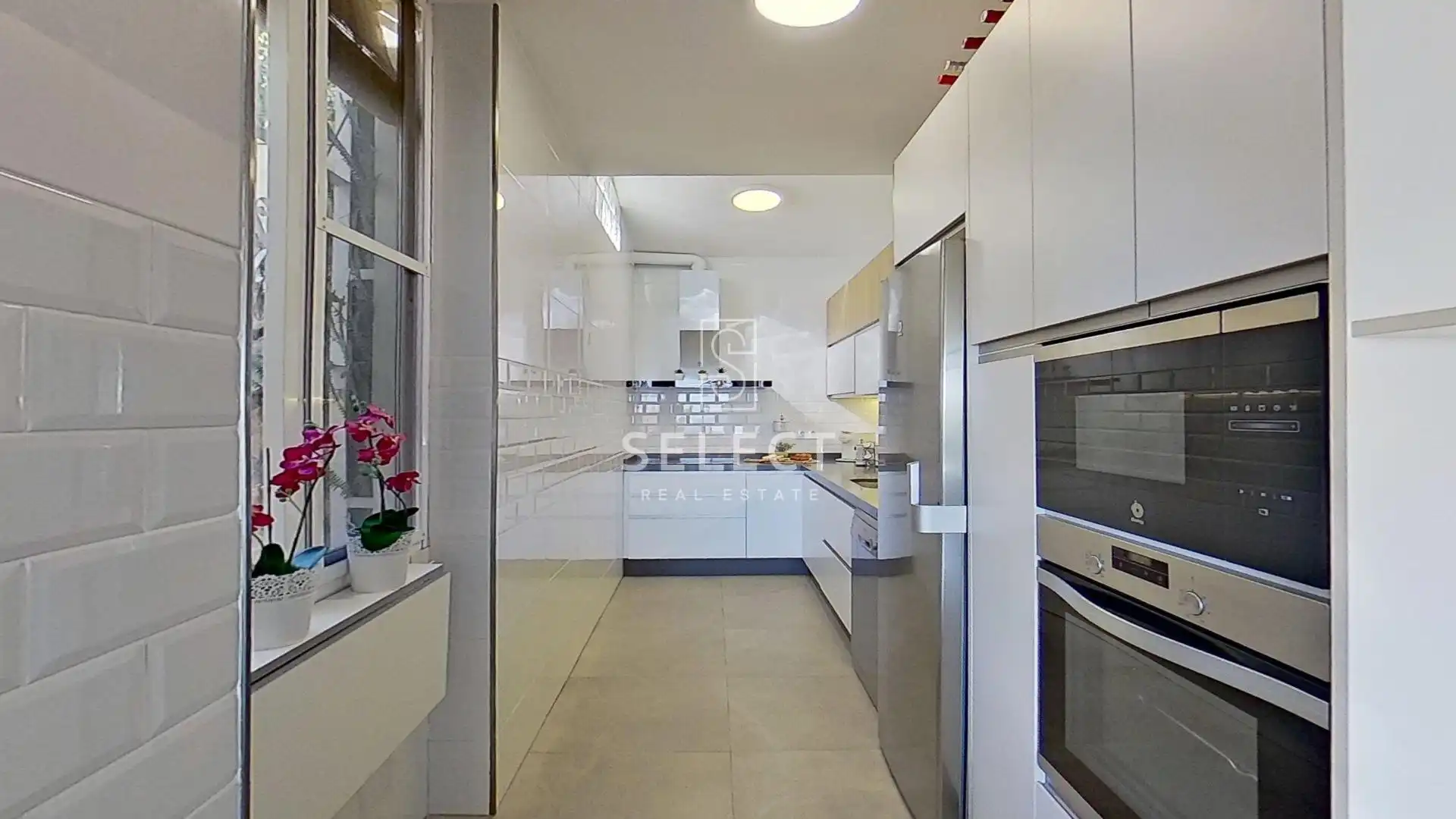 Kitchen of Detached homes for sale in Almuñécar  with Air Conditioner, Terrace and Balcony