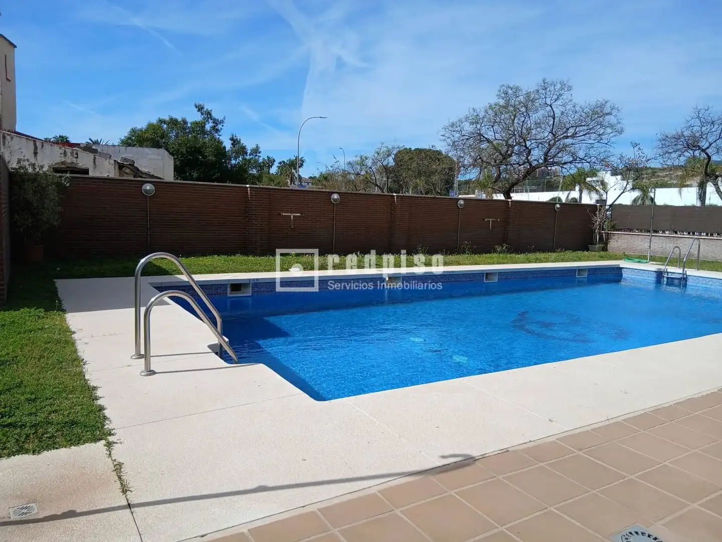 Piscina de Piso en venta en Torremolinos con Aire acondicionado, Calefacción y Piscina