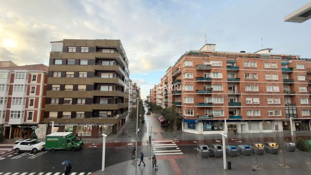 Vista exterior de Pis en venda en Getxo  amb Calefacció i Terrassa