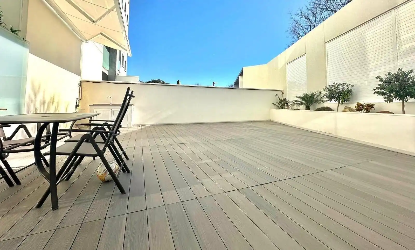 Terrace of Flat for rent in Jerez de la Frontera  with Air Conditioner, Heating and Parquet flooring
