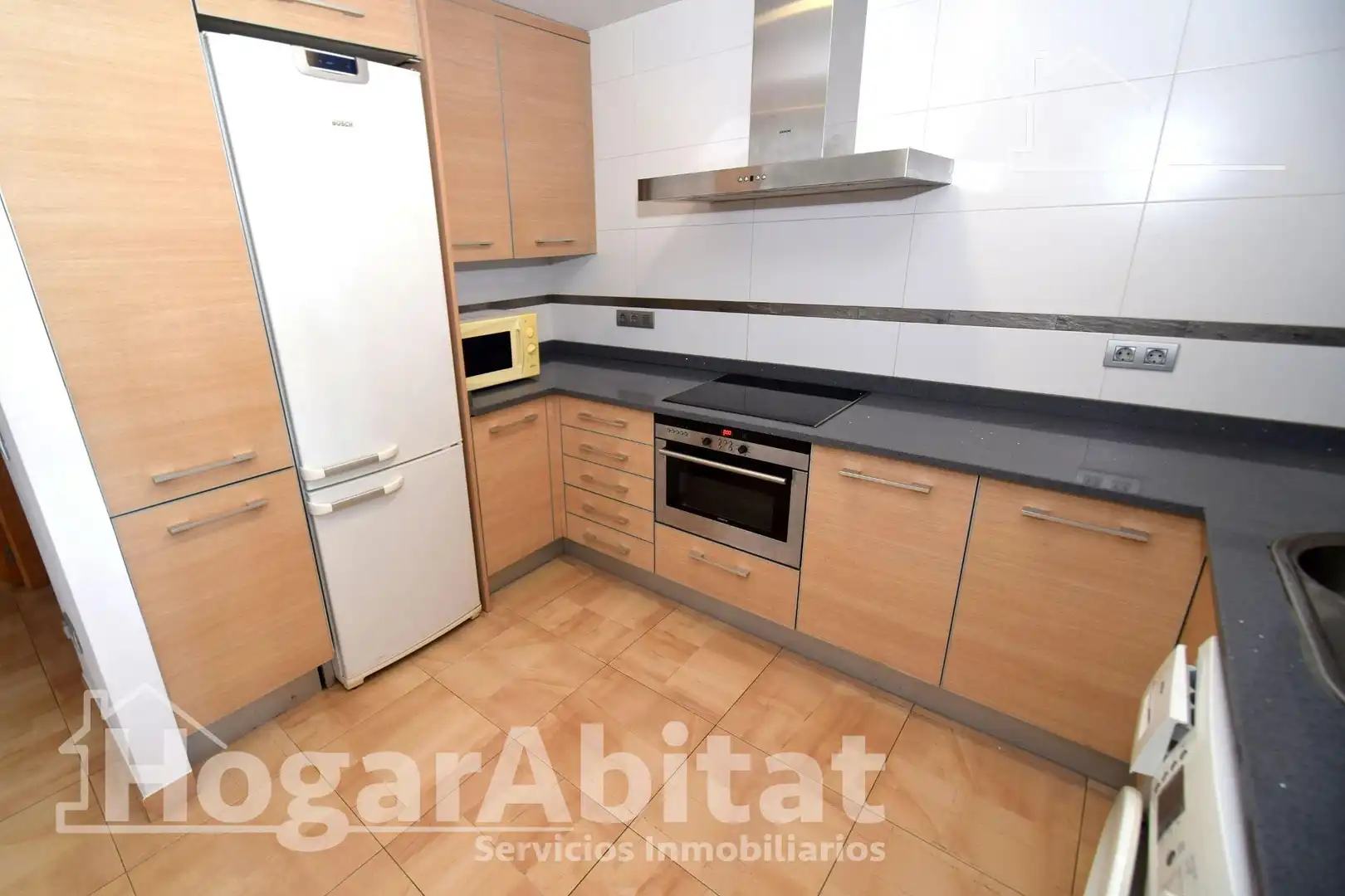 Cuina de Pis en venda en Castellón de la Plana / Castelló de la Plana amb Aire condicionat, Calefacció i Moblat