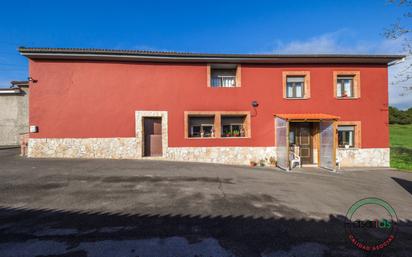 Vista exterior de Casa o xalet en venda en Gijón  amb Calefacció