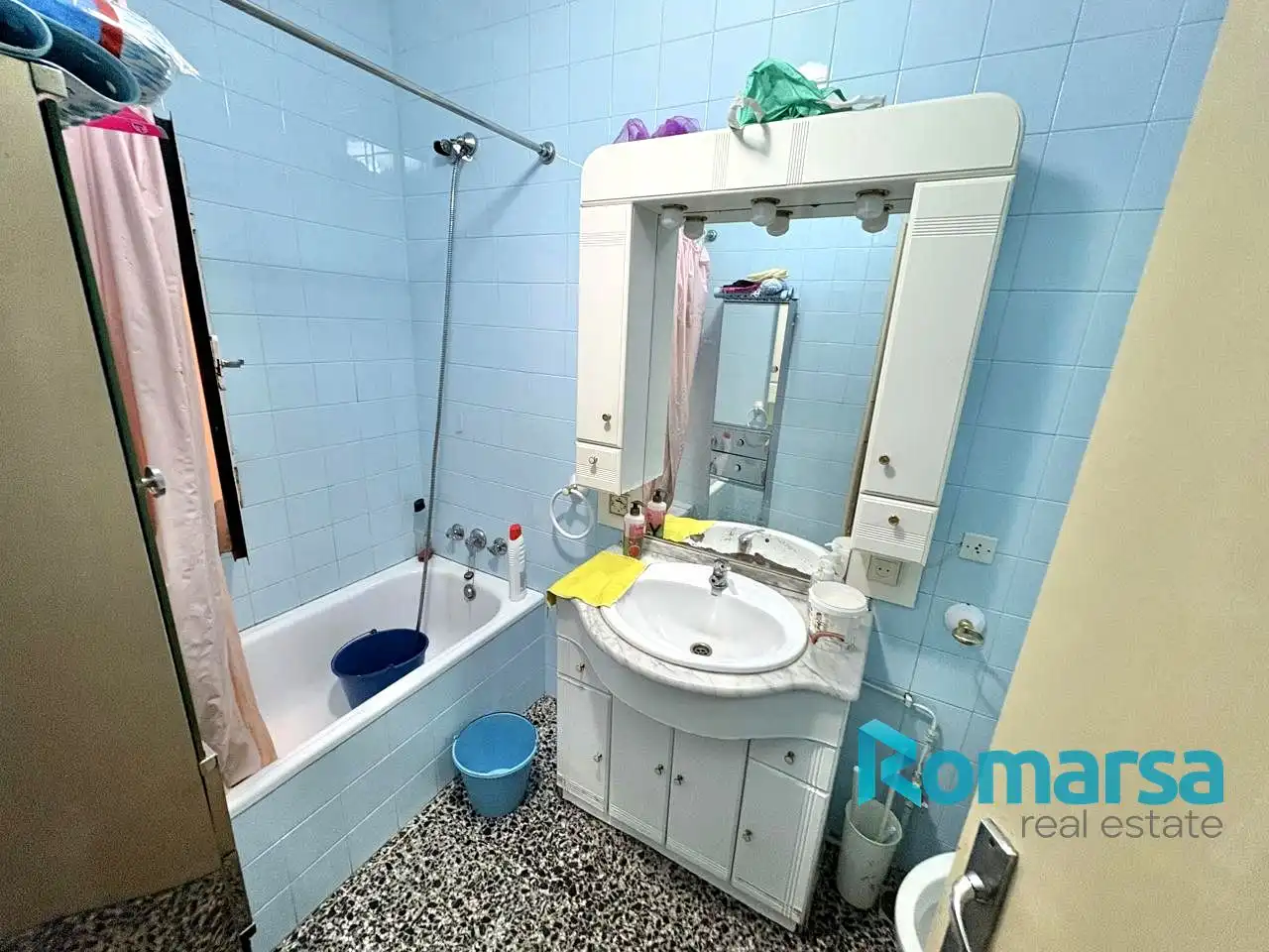 Bathroom of Flat for sale in Ávila  with Heating, Terrace and Balcony