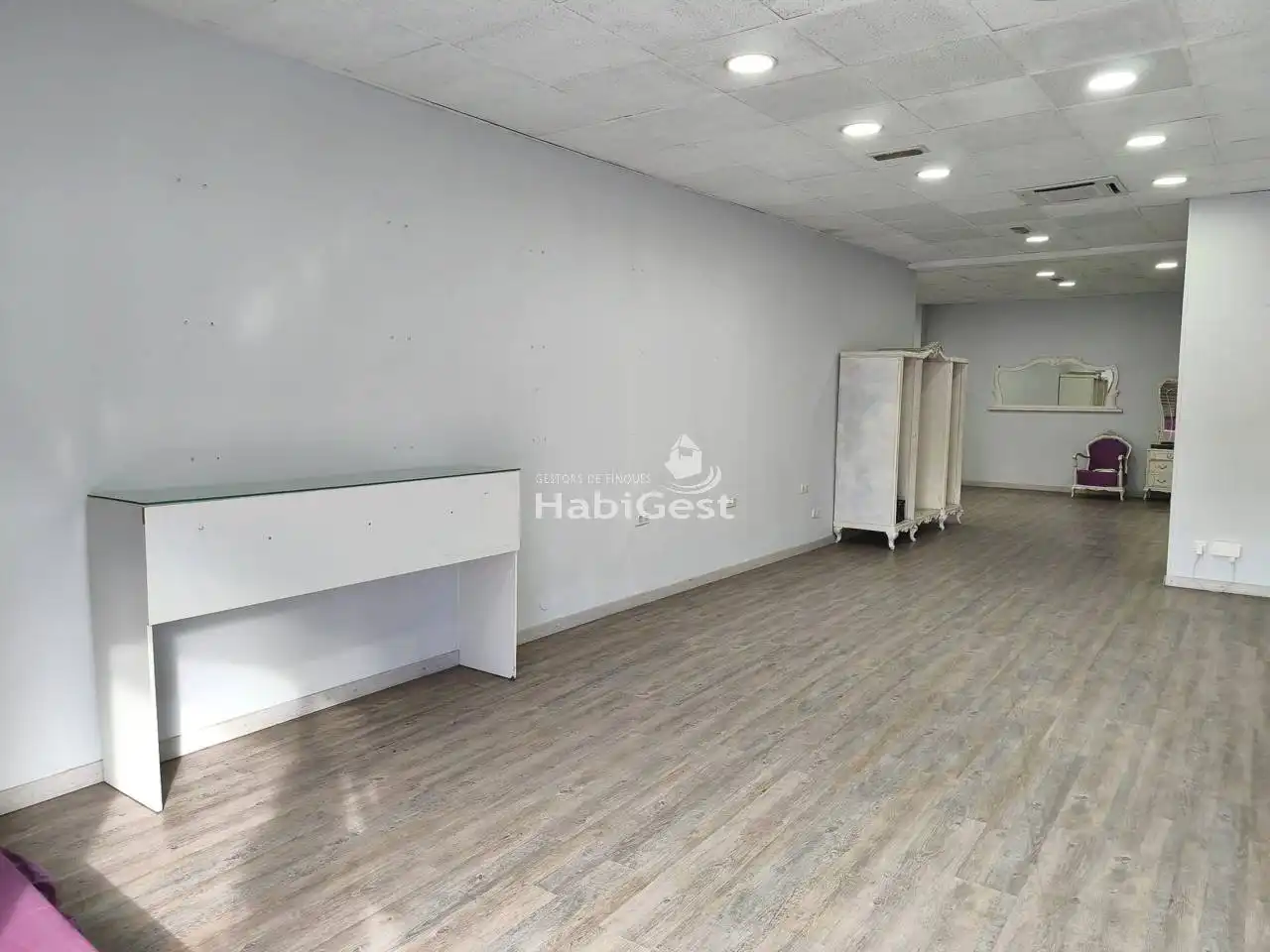 Local comercial de lloguer a Calle Barcelona, imagen 4