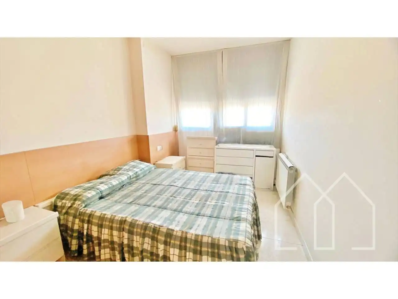 Habitación de Ático en venta en Palamós con Calefacción, Terraza y Trastero
