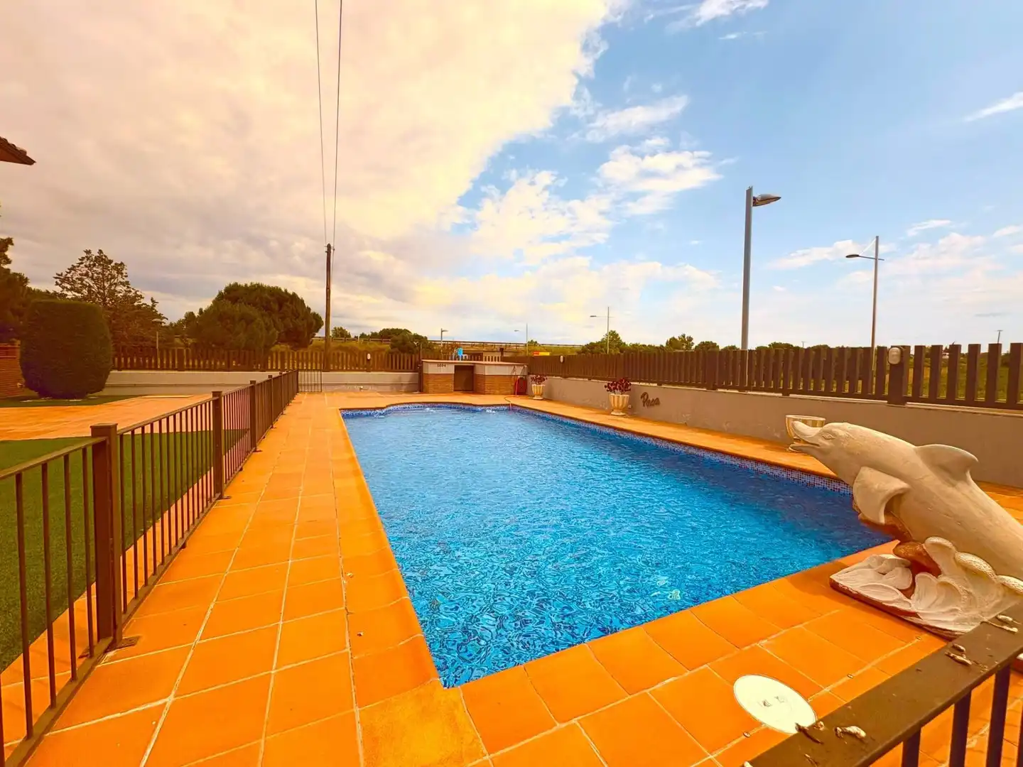 Piscina de Casa o chalet en venta en Vilamalla con Aire acondicionado, Calefacción y Terraza