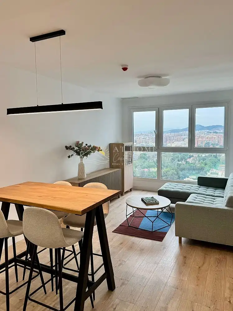 Apartament amb piscina en venda a Centro