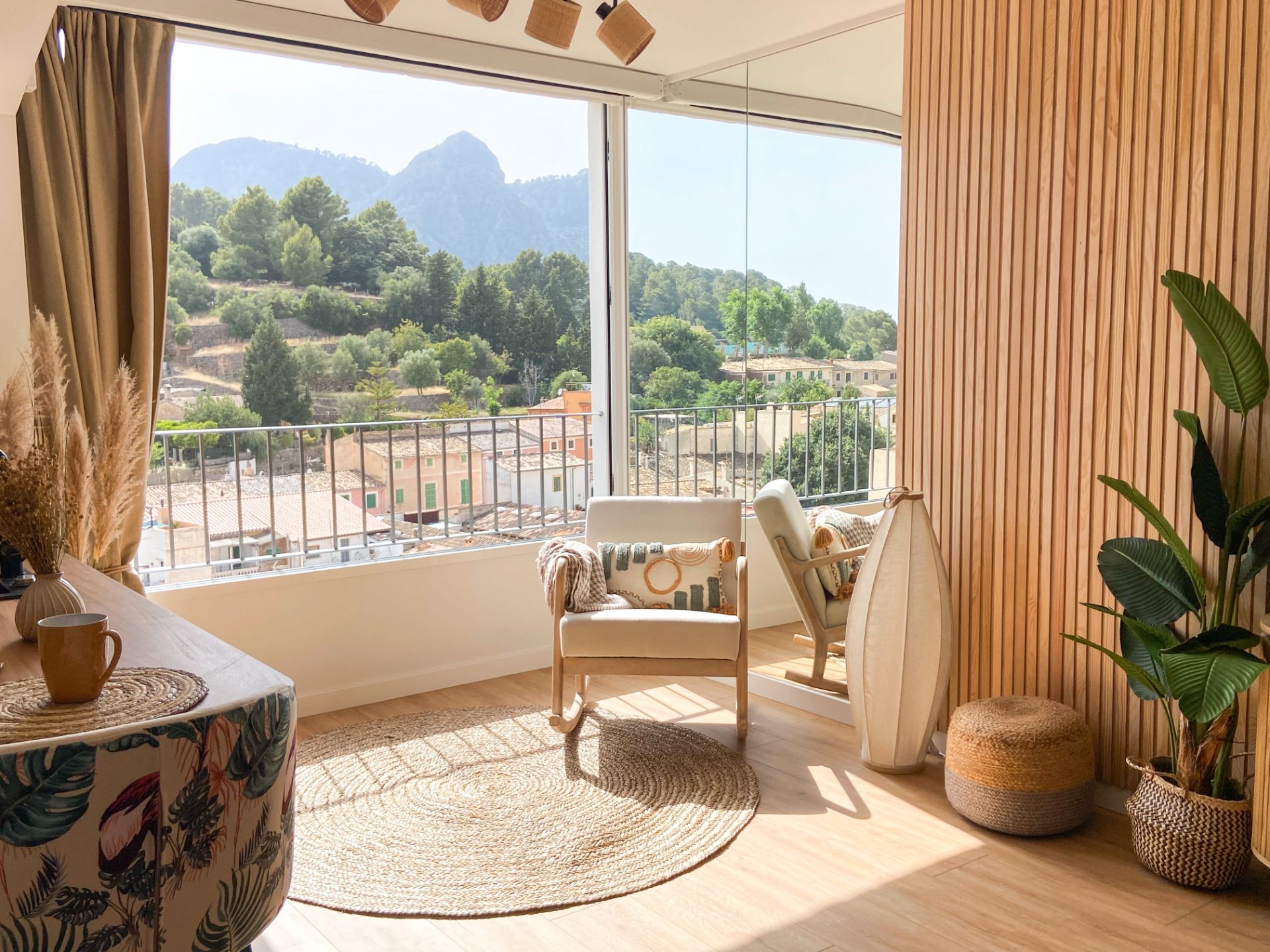Schlafzimmer von Dachboden zum verkauf in Bunyola mit Klimaanlage und Terrasse
